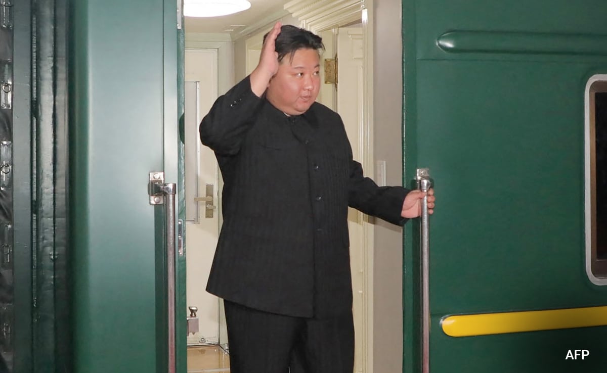 Inside North Korean Leader’s Luxurious, Bulletproof Train