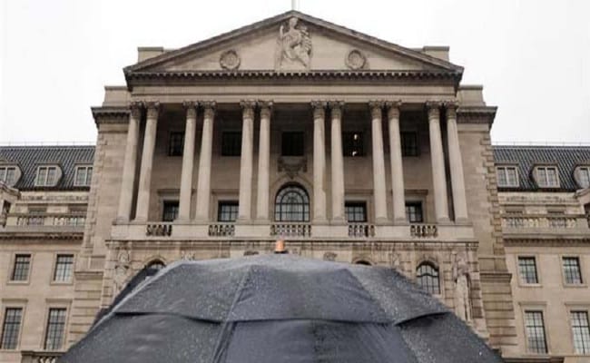 Bank Of England Holds Key Interest Rate At 5.25% After 14 Hikes