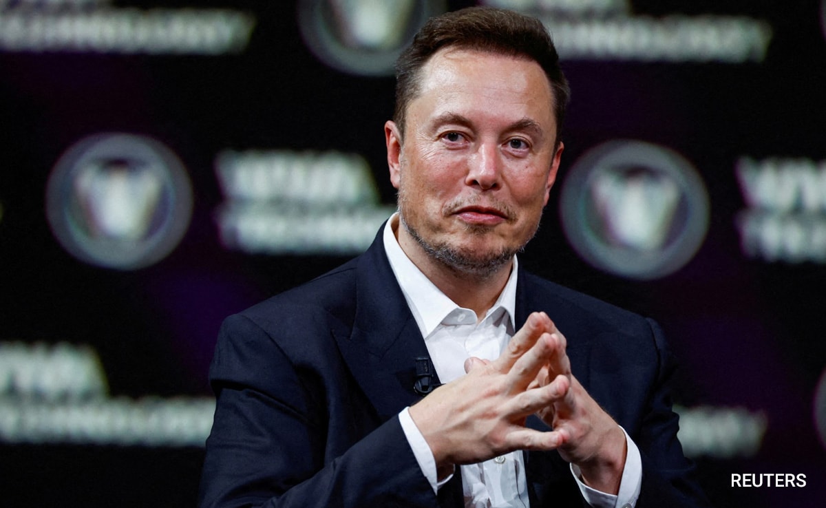 Ukraine vs Elon Musk In Meme Battle Over Aid, Failed SpaceX Launch