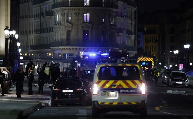 Car Fleeing Cops Kills Pedestrian In Paris