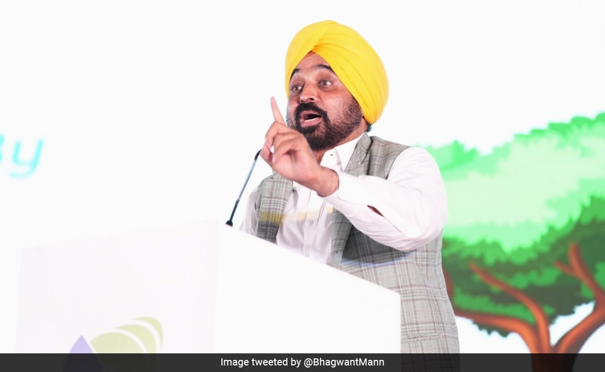 Bhagwant Mann Details How Punjab Used Rs 50,000 Crore Borrowed Funds In Letter To Governor Banwarilal Purohit