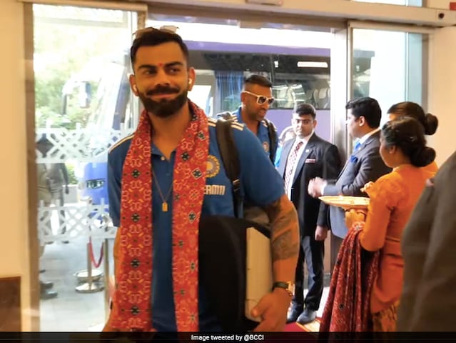 Team India Receives Warm Welcome In Ahmedabad Ahead Of Cricket World Cup Match vs Pakistan. Watch