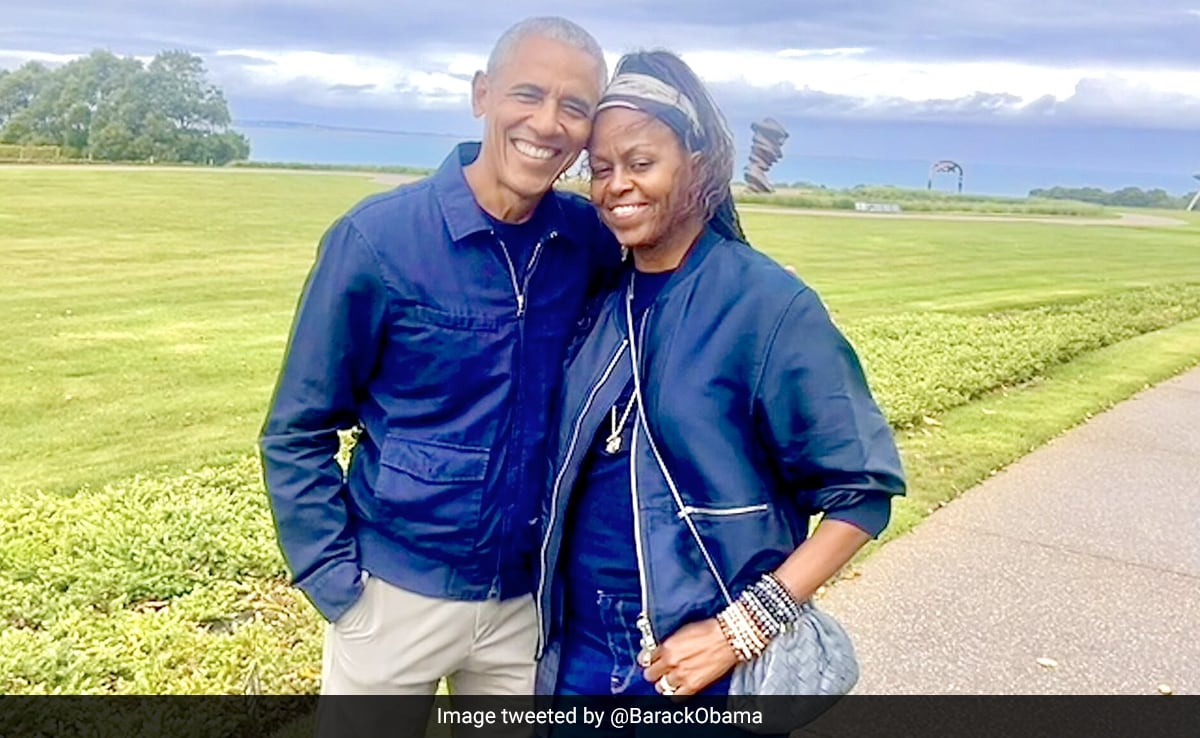 Barack And Michelle Obama Celebrate 31st Anniversary. See Posts
