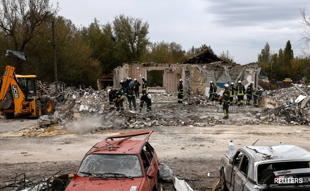UN Human Rights Body To Probe Strike On Ukraine That Killed 52