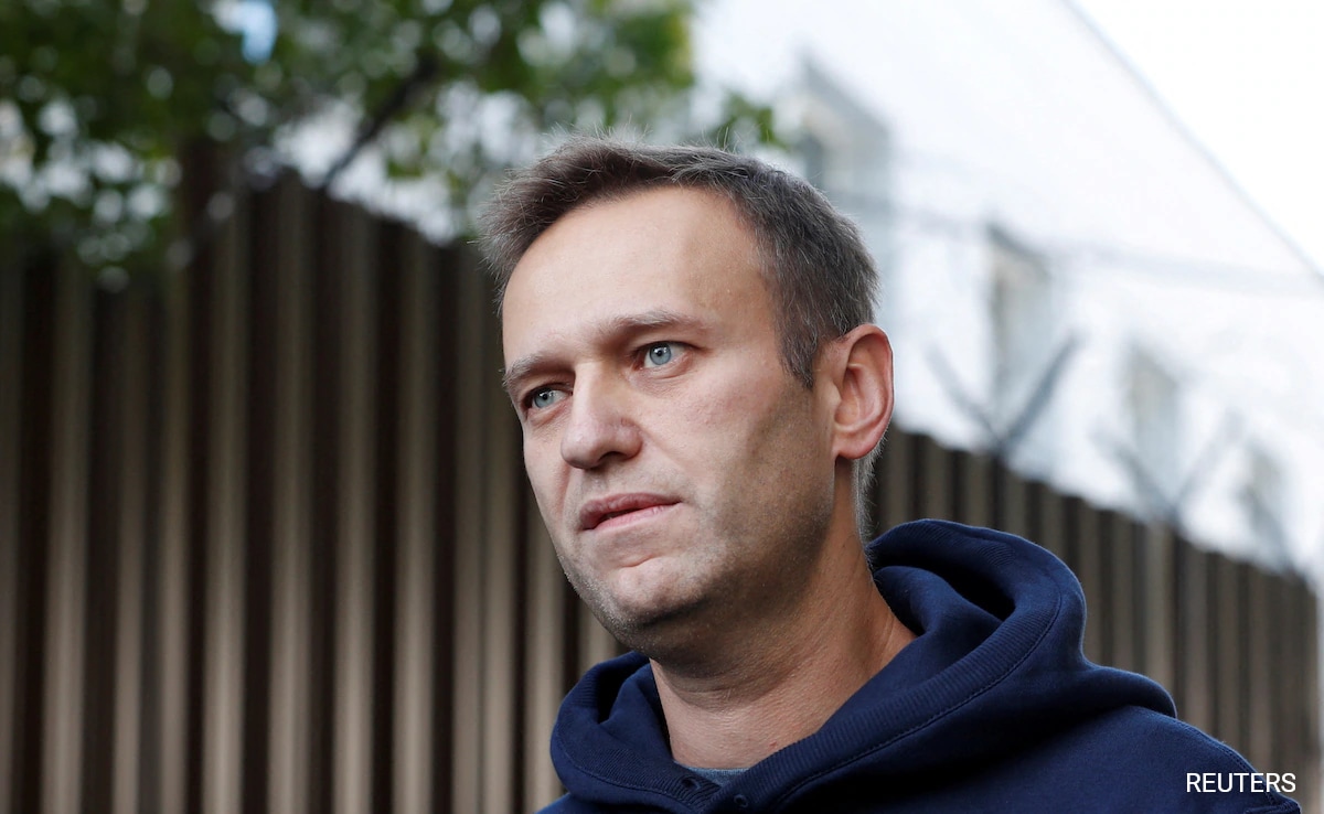 US Says Russia Must Return Navalny’s Body To His Mother