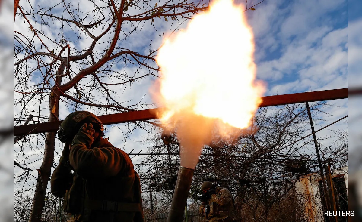 Russian Attacks Kill 3 In Ukraine As Kyiv Calls For More Air Defences