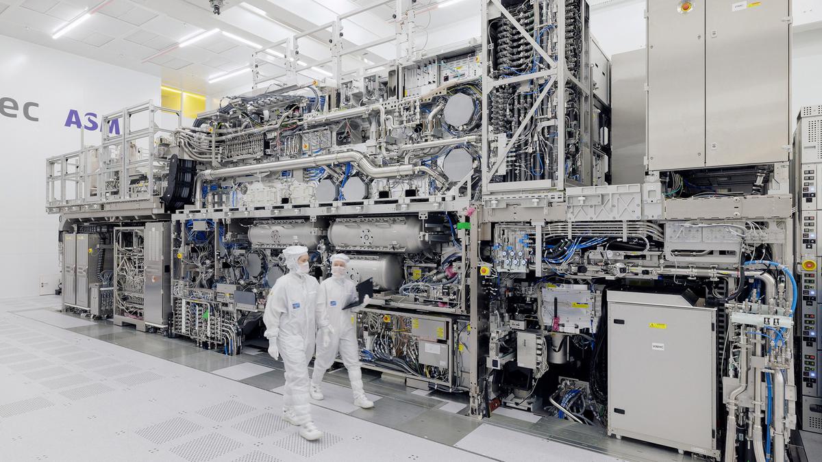 Why ASML’s new chip-making machine is a scientific marvel | Explained