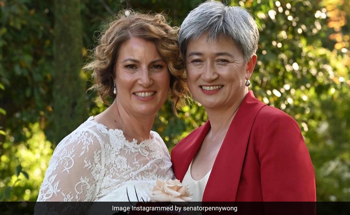 Australia Foreign Minister Penny Wong Marries Longtime Partner Sophie Allouache, Shares Pic