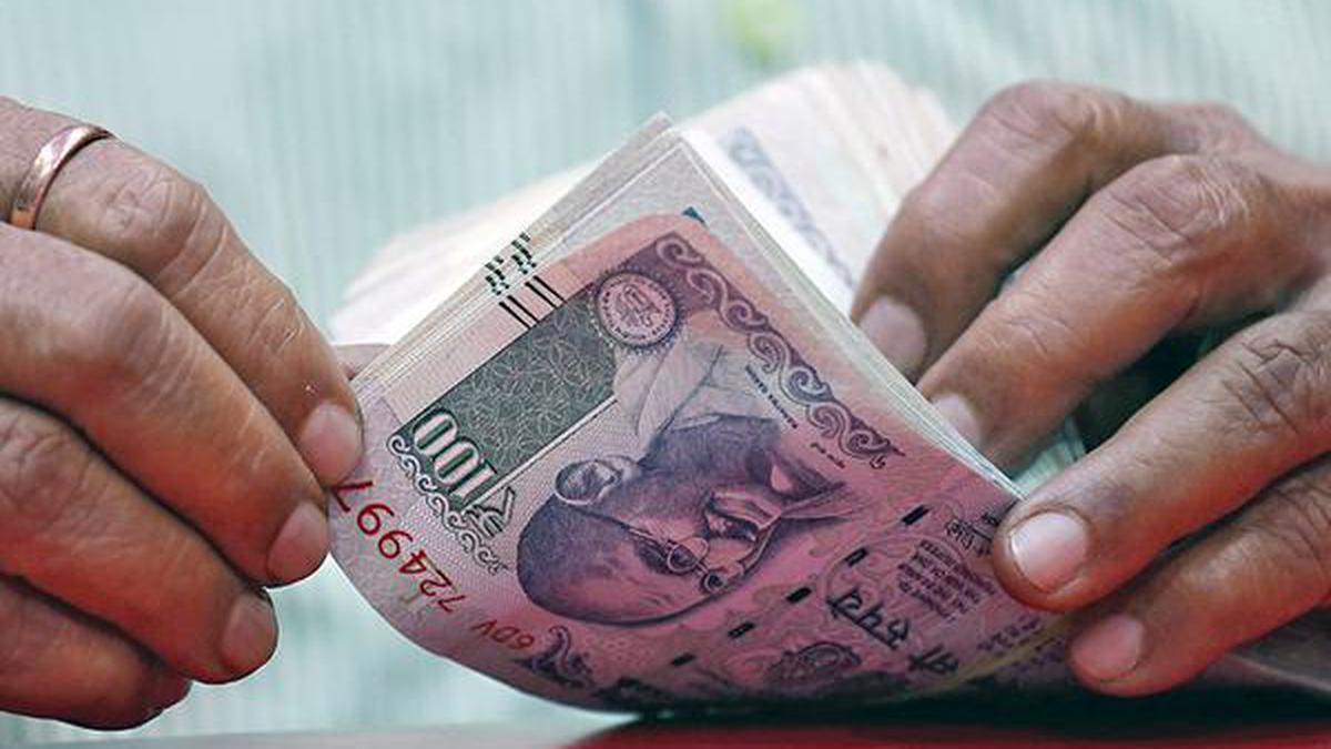 Rupee falls 5 paise against US dollar in early trade