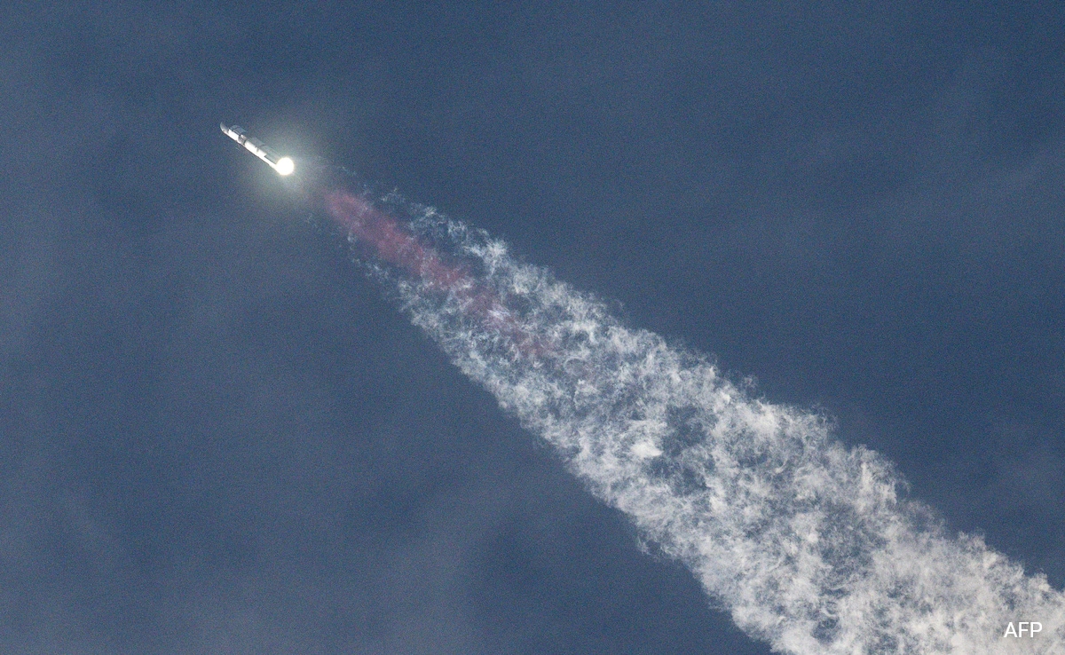 SpaceX’s Starship Mega-Rocket “Lost” During Atmospheric Re-Entry