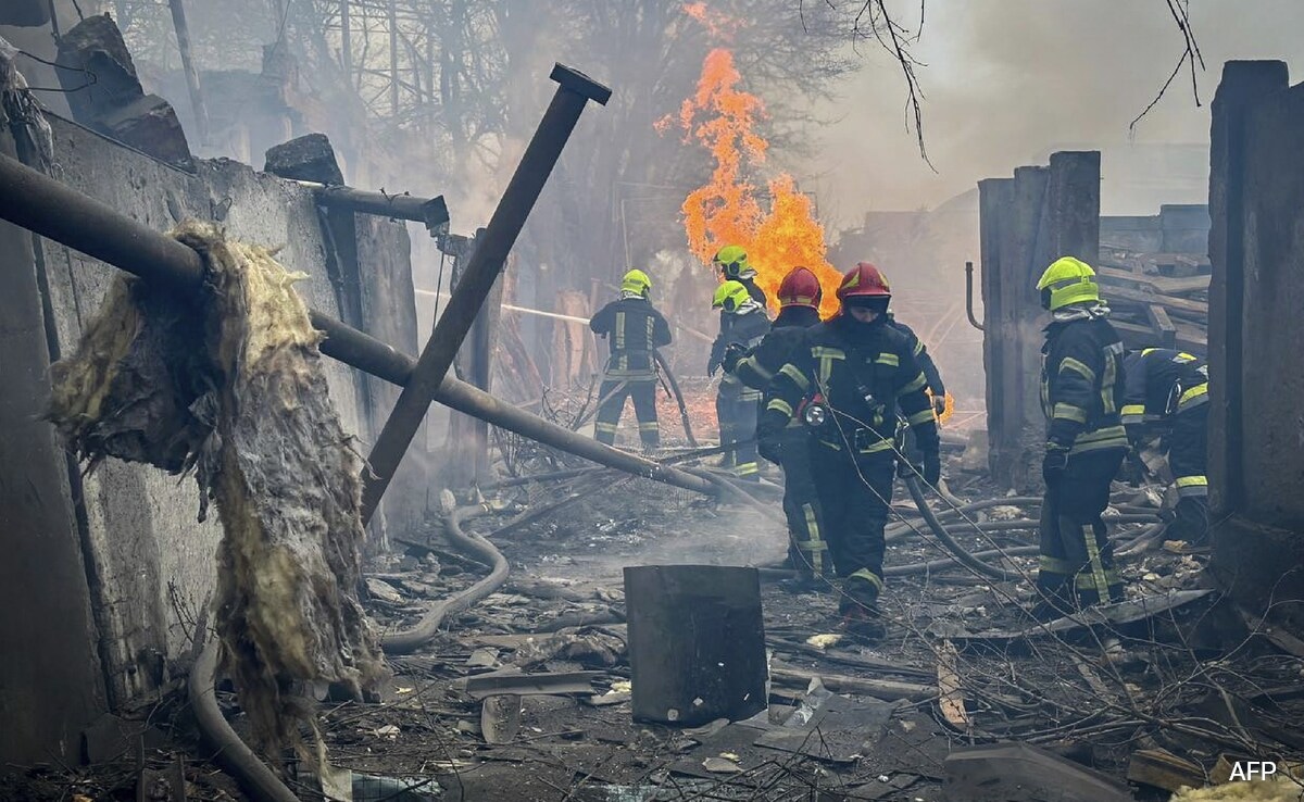 Russian Strikes Kill 16, Including Rescuers, In Ukraine’s Odesa