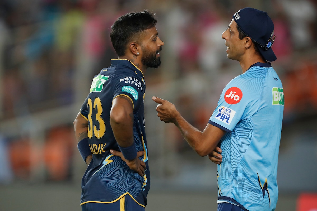 “Never Tried To Convince Hardik Pandya To Stay Back”: Gujarat Titans Coach Ashish Nehra, Says This About Mumbai Indians