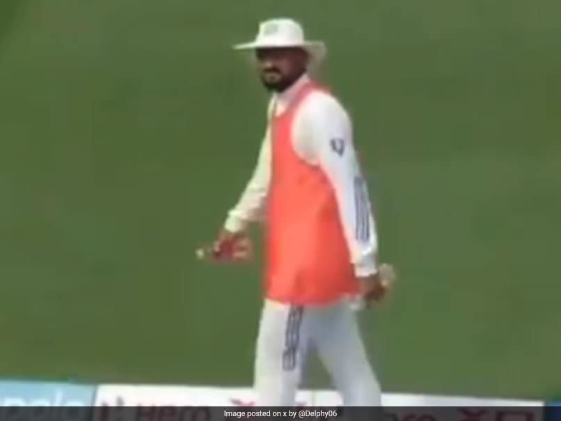 On Fan’s “Pyaas Laga Hai” Request, India Star’s Gesture Wins Over Internet. Watch