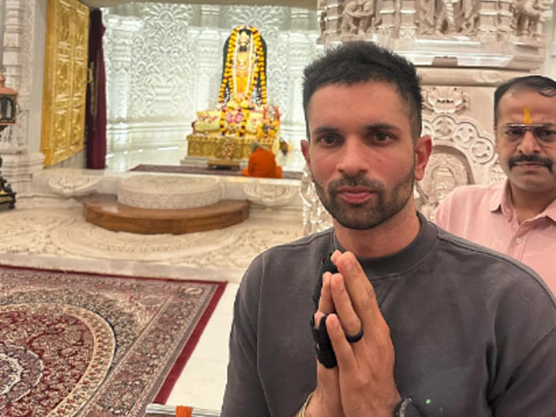 “Jai Shree Raam”: Keshav Maharaj Visits Ram Mandir In Ayodhya Ahead Of IPL 2024. Post Goes Viral