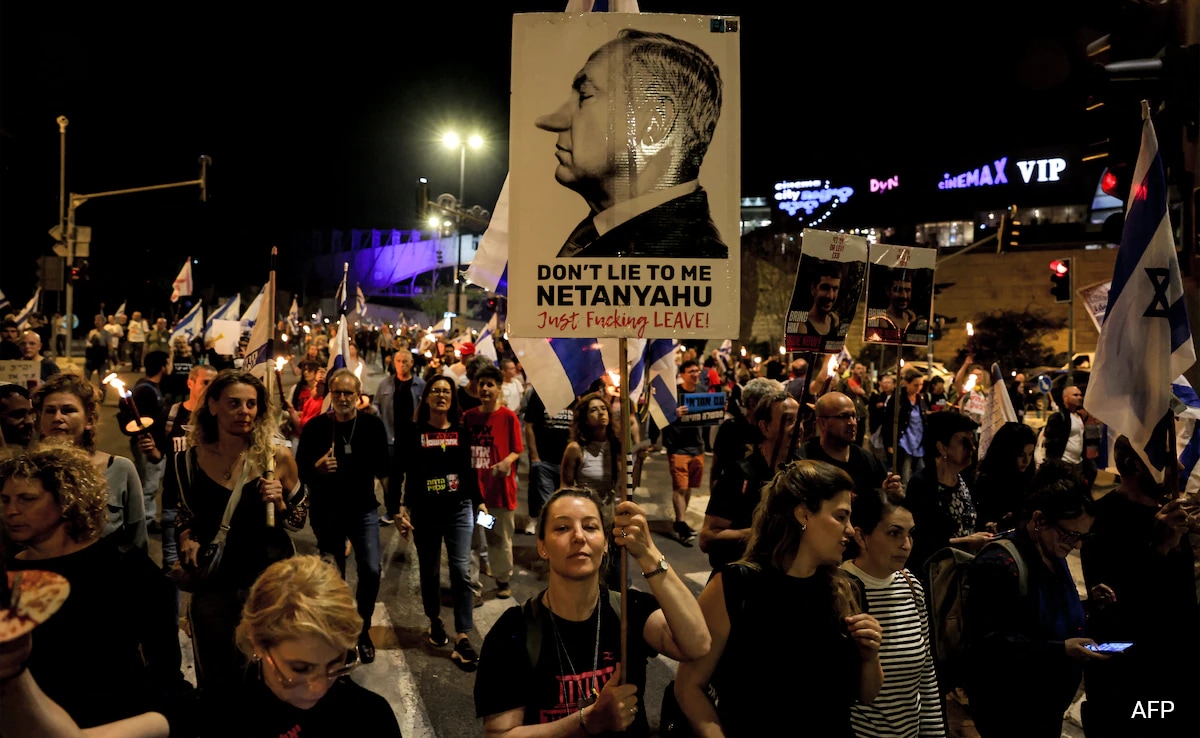 Benjamin Netanyahu Faces Israelis’ Anger Over Gaza War