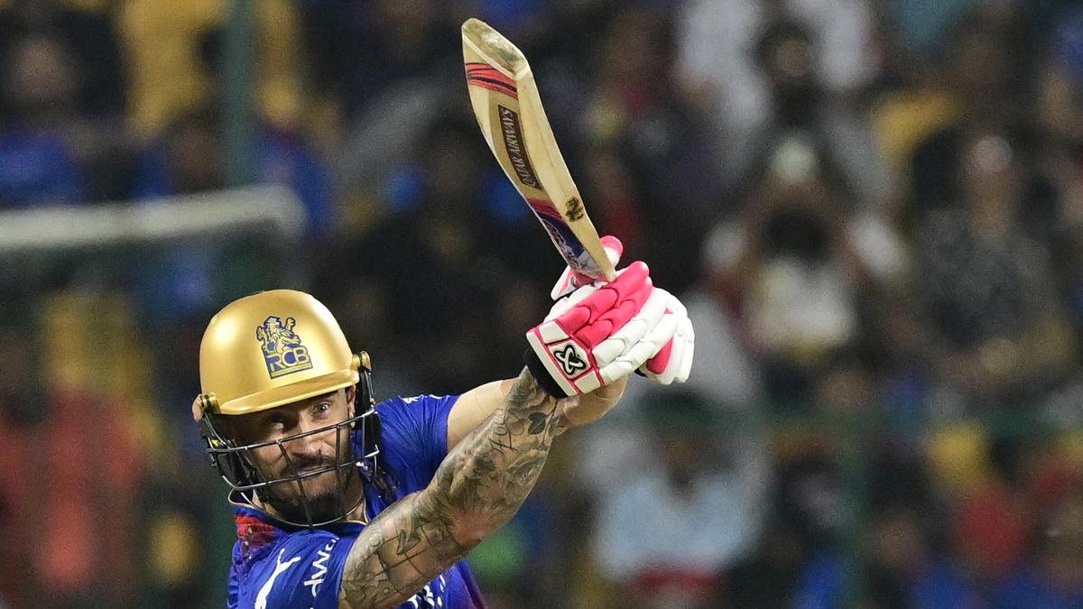 IPL-17: RCB vs GT | Skipper du Plessis and pacers do it for Royal Challengers against Titans