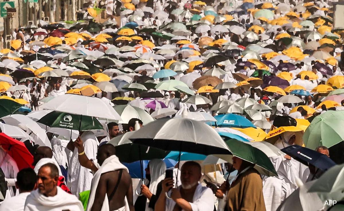 At Least 1,000, Including 68 Indians, Die In Scorching Heat During Hajj: Report