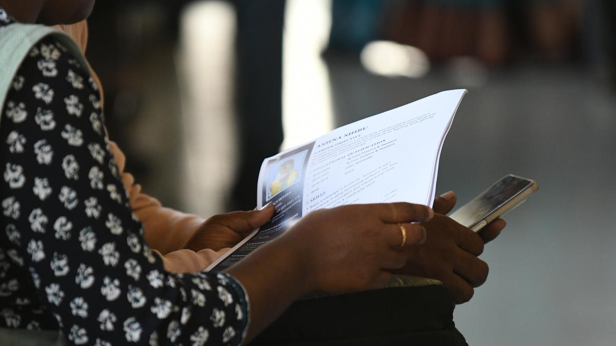 Are enough formal jobs being created?