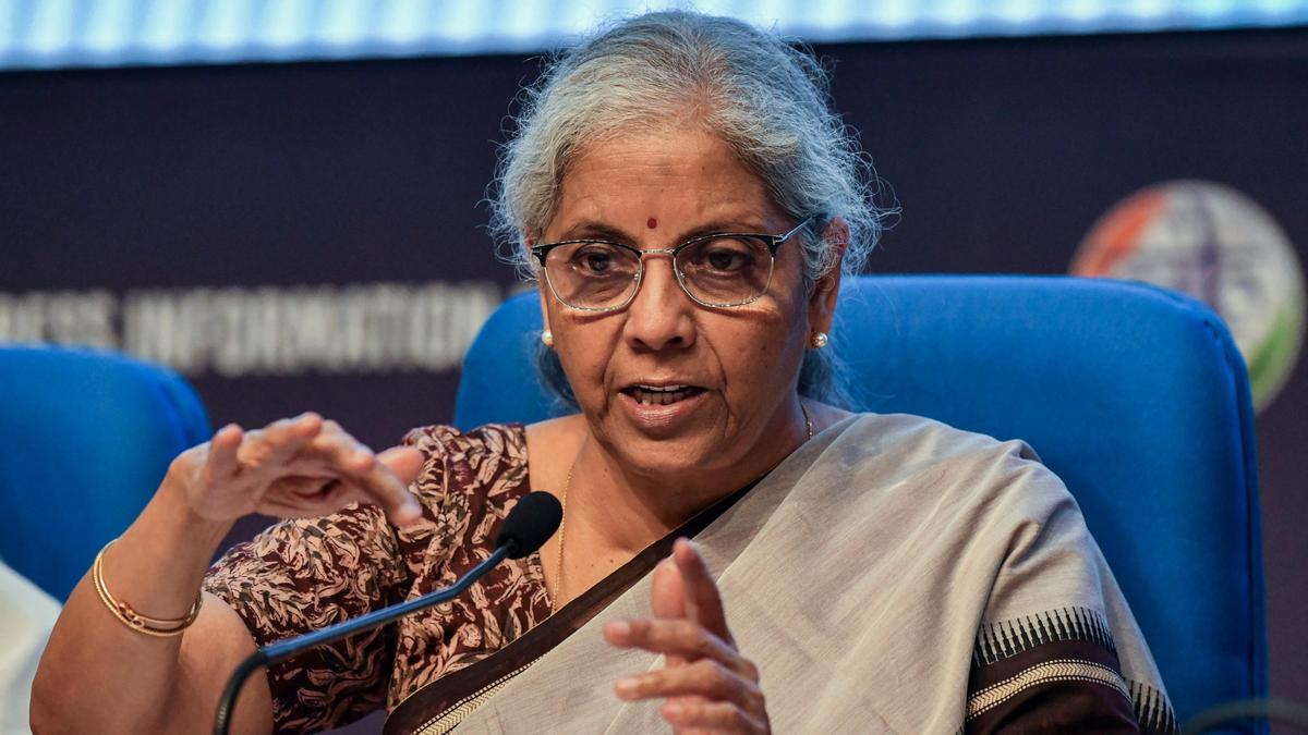 U.P. CM Yogi all praise for Budget; Opposition says it ‘fails the needy’