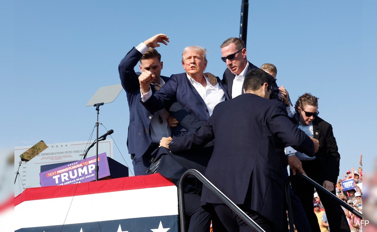 Apparent Shots Heard At Donald Trump Pennsylvania Rally, Blood Seen On His Ear: Report