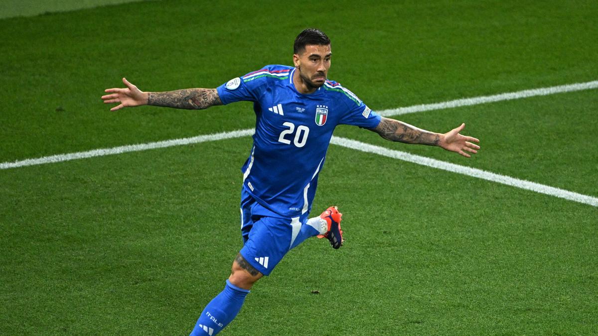 Euro 2024: Zaccagni’s stoppage-time stunner against Croatia sends Italy through to last 16