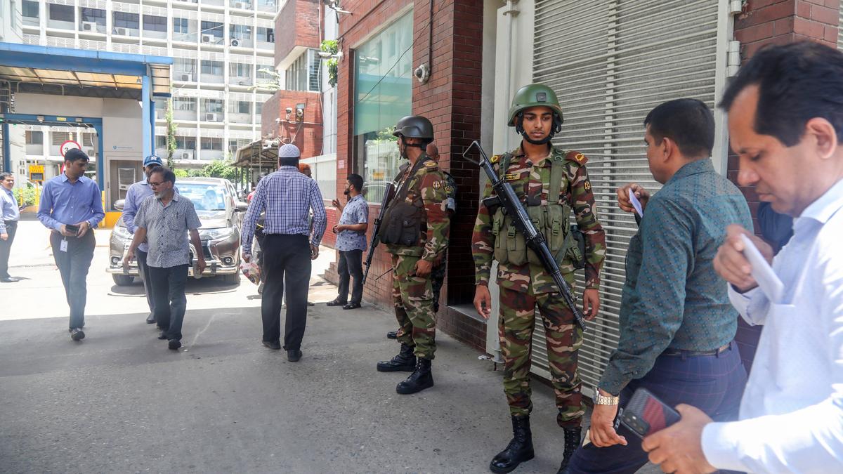 Bangladeshis spend sleepless night amid fears of robbery and looting