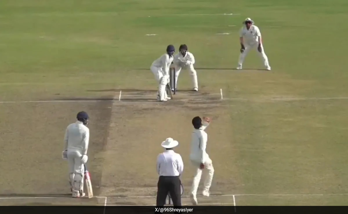 Shreyas Iyer Turns Into Sunil Narine Ahead Of Bangladesh Tests, Video Goes Viral