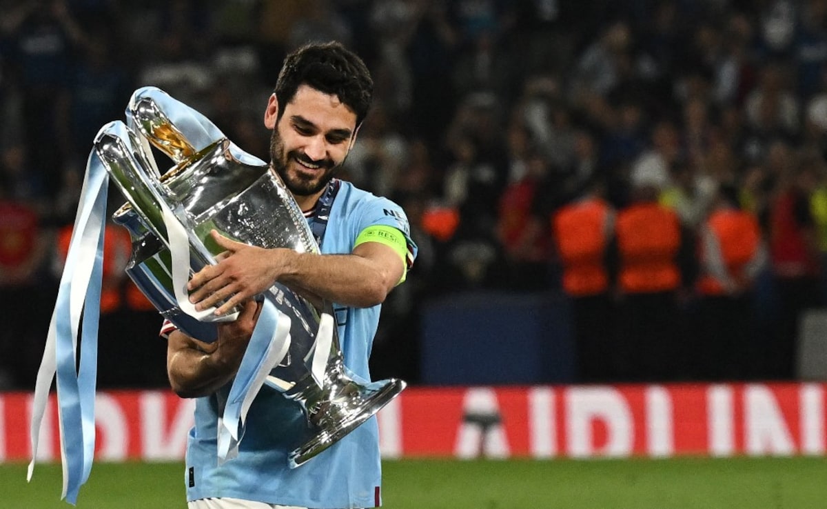 Ilkay Gundogan Returns To Manchester City From FC Barcelona