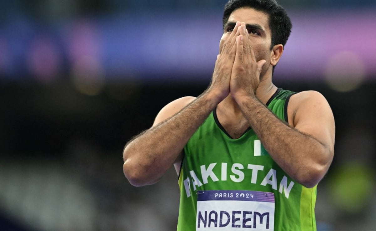 “He’s So Rich, Could’ve Given Me…”: Arshad Nadeem’s Hilarious Reaction To ‘Buffalo’ Gift From Father In Law