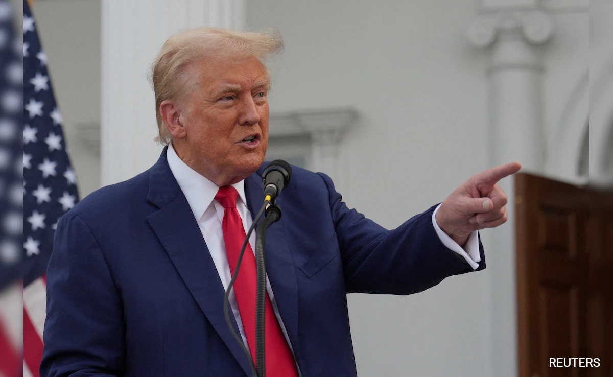 Trump Again Calls Kamala Harris “Radical, Lunatic” As Race For Pennsylvania Heats Up