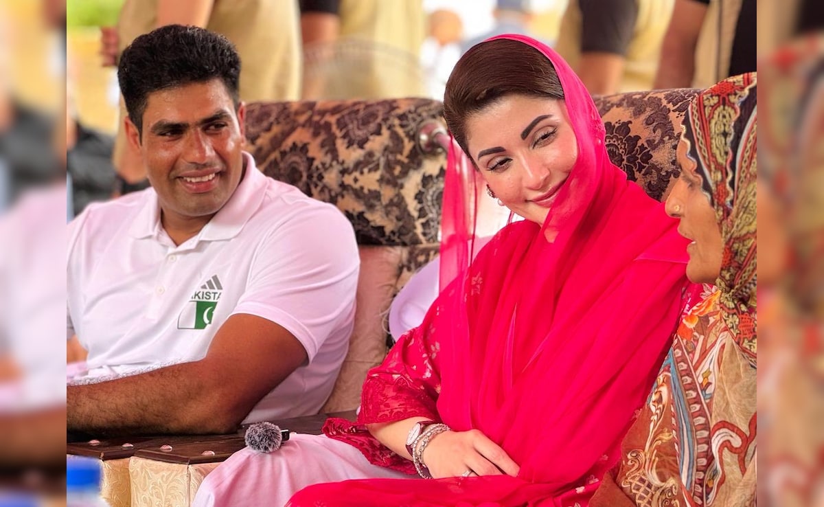 Arshad Nadeem Receives 10 Crore Pakistan Rupees And Car With ‘Olympics’ Number Plate