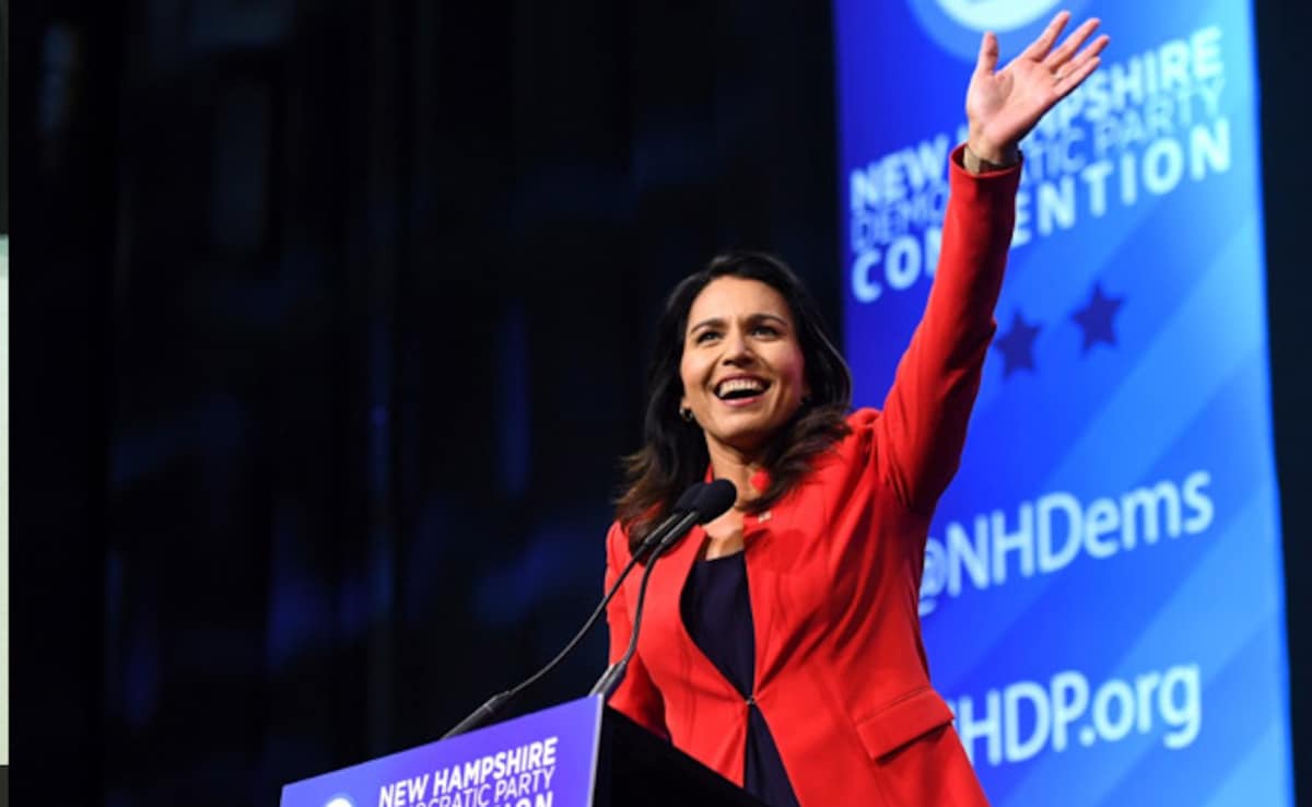 Former Democrat Tulsi Gabbard Endorses Donald Trump For Presidential Polls