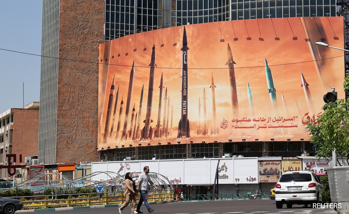 US Warns Iran Faces “Cataclysmic” Consequences If It Strikes Israel