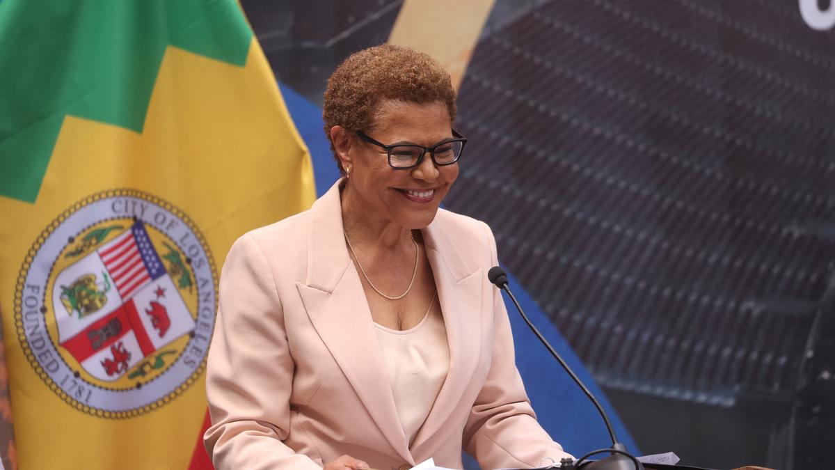 Los Angeles mayor welcomes announcement of Indian Consulate