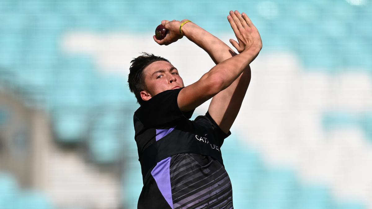 England hands debut to rookie seamer Josh Hull for final test against Sri Lanka