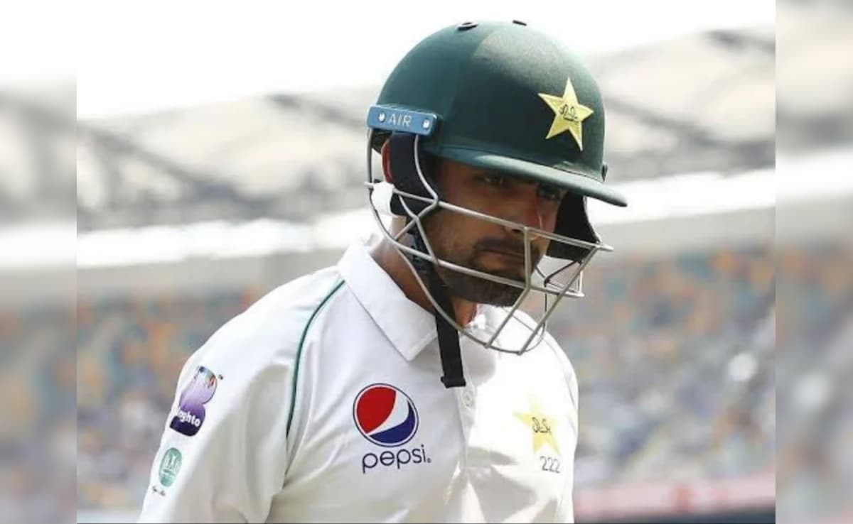 Babar Azam Makes Awkward Gesture While Taking Photo, Fans Jump To Criticise. Watch