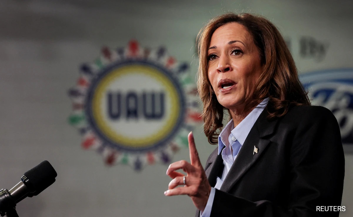 Kamala Harris Leads Trump By 38 Points Among Asian American Voters: Survey
