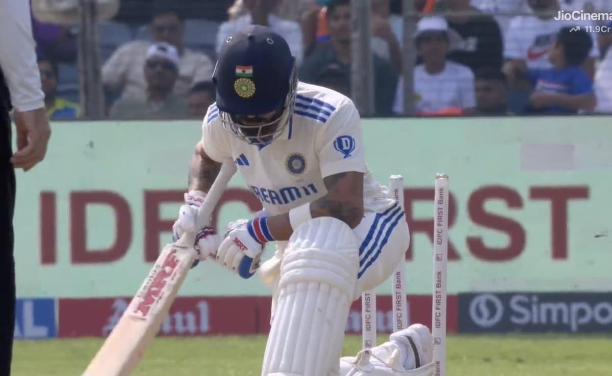 On Virat Kohli Getting Bowled On A Full Toss, New Zealand’s Mitchell Santner Gives ‘Shock’ Reaction