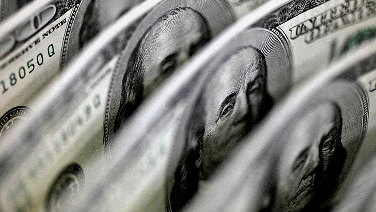 FPIs take out ₹58,711 crore from equities in October on geopolitical crisis, strong Chinese stocks