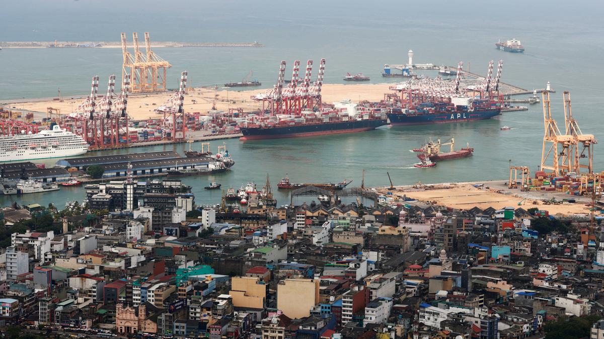 Sri Lanka records highest deflation since 1961