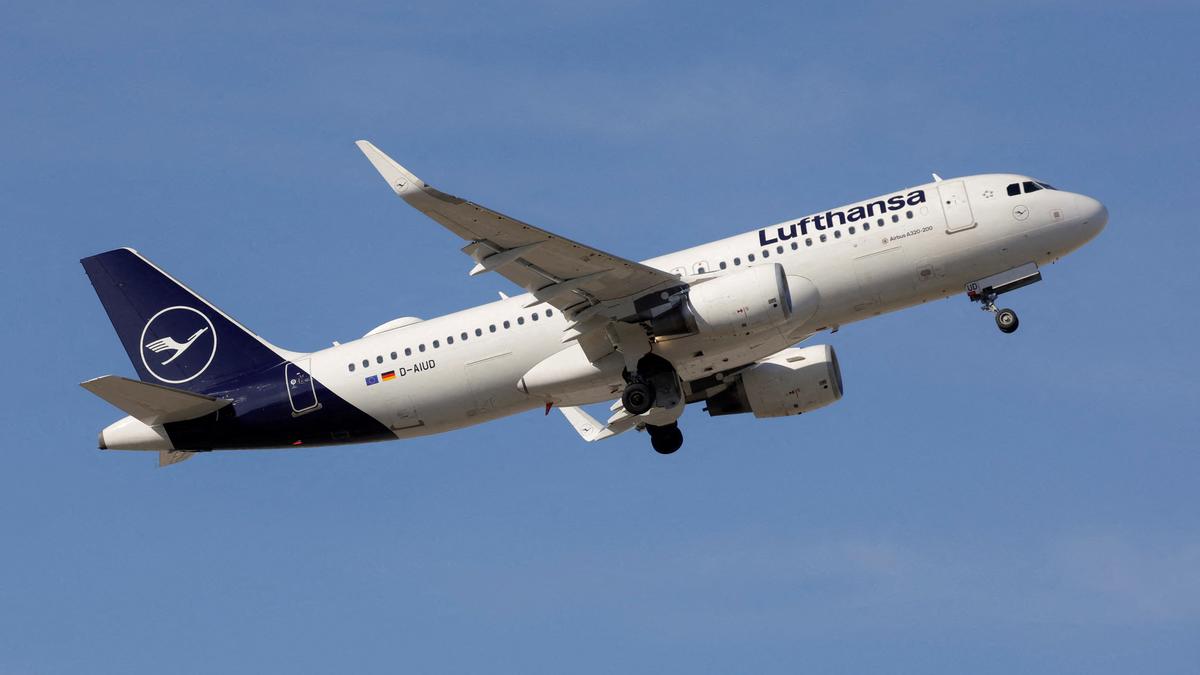 Sever turbulence jolts Buenos Aires-Frankfurt Lufthansa flight, 11 injured