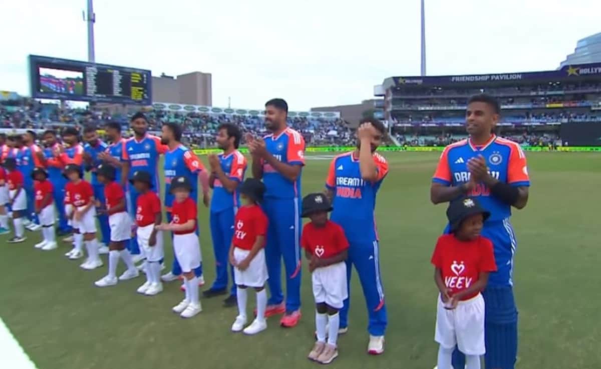 India’s National Anthem Stops Midway Before 1st T20I vs South Africa. Reason Is… – Watch