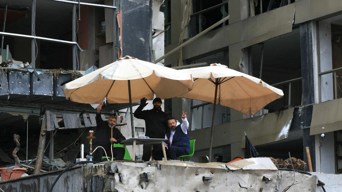 Displaced people return to south Lebanon as ceasefire appears to hold