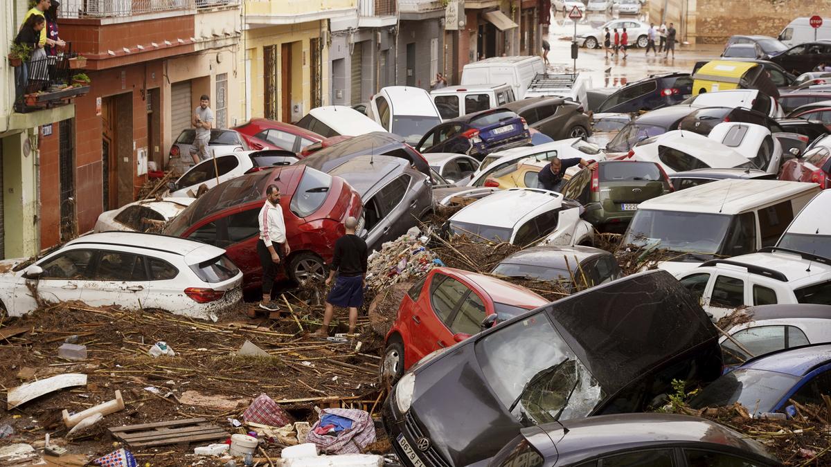 Why were the Spain floods so deadly?