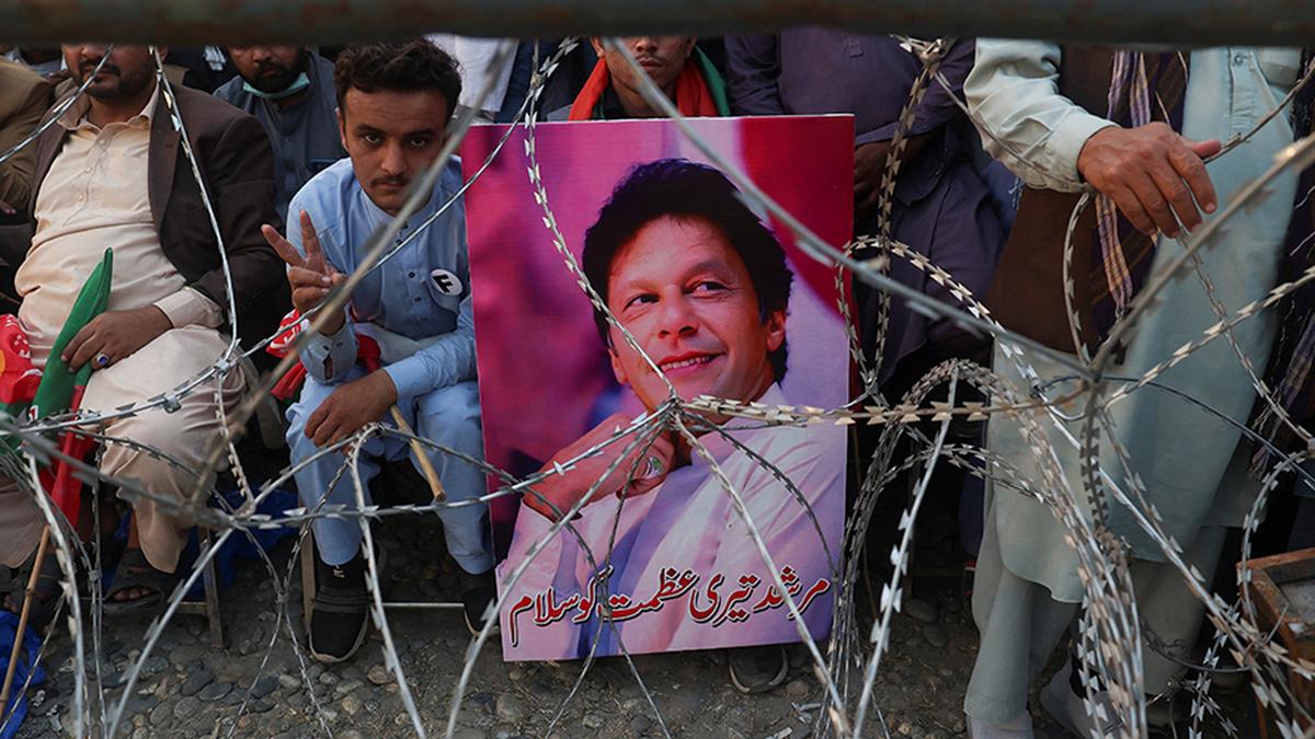 Pakistan bans large gatherings in the capital ahead of a rally by Imran Khan’s party