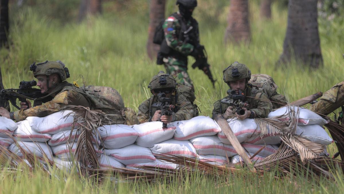 Indonesia and Australia hold joint military drills after signing a new defense agreement