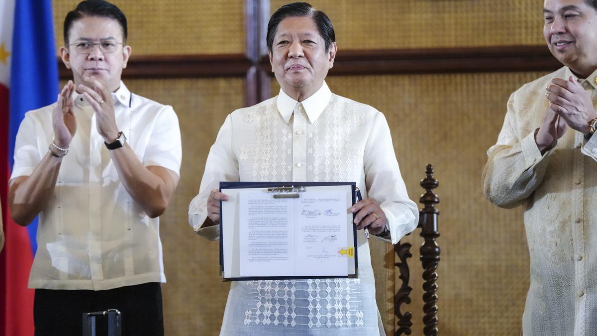 Malaysia protests new Philippine maritime laws that it says infringe on its territory