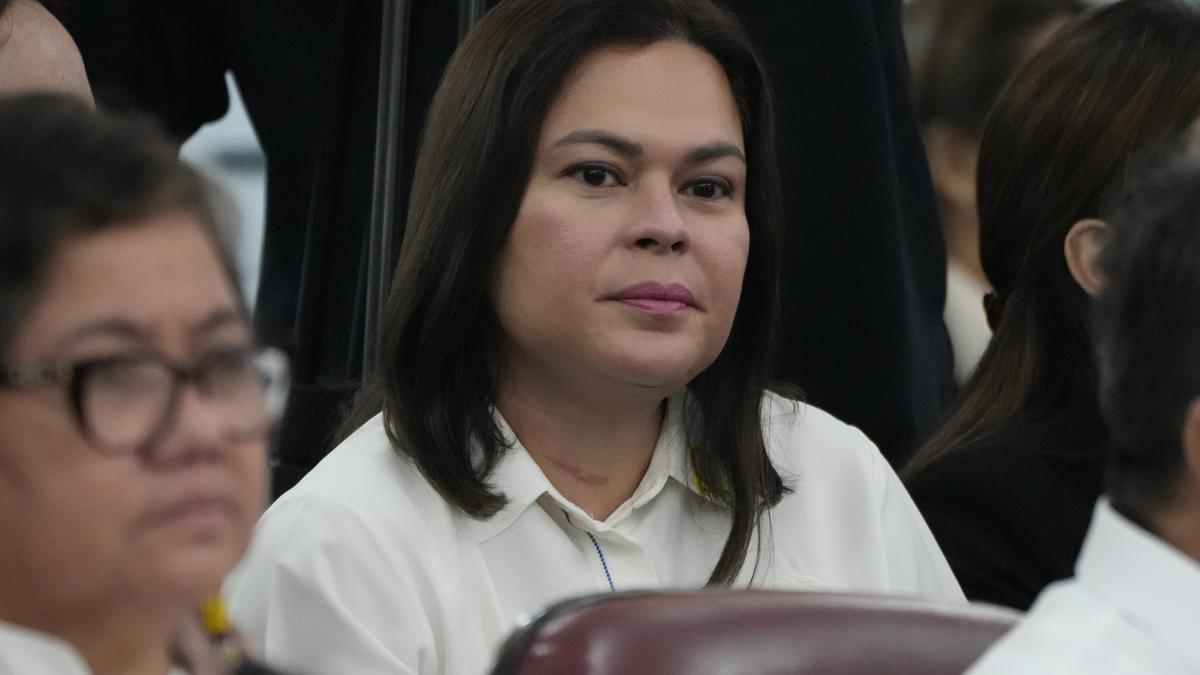 Philippine Vice President publicly threatens to have the President assassinated