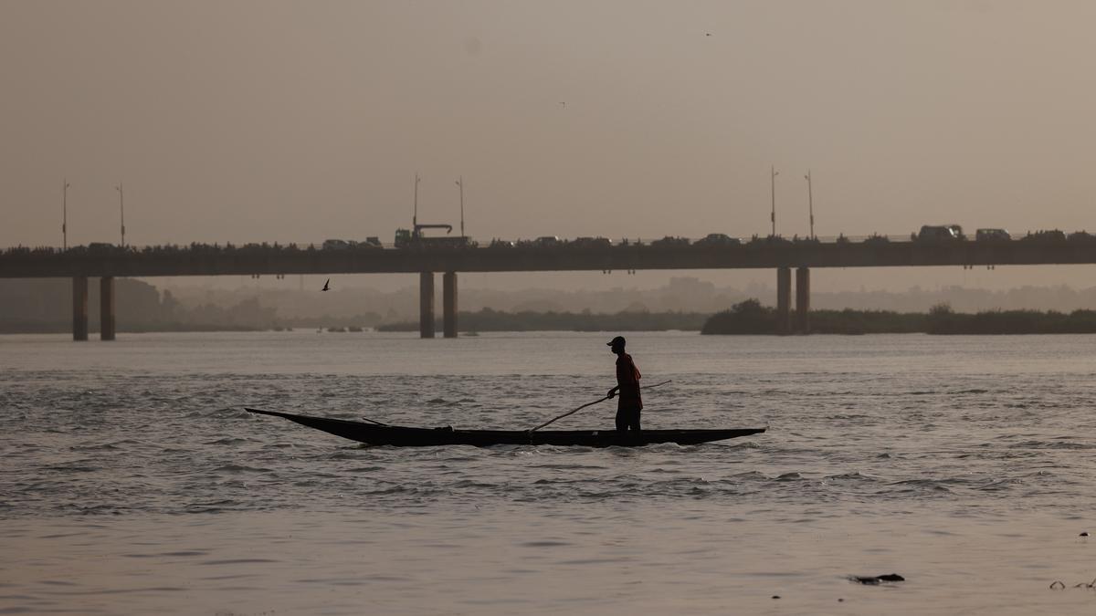 At least 100 passengers missing after boat capsizes in northern Nigeria