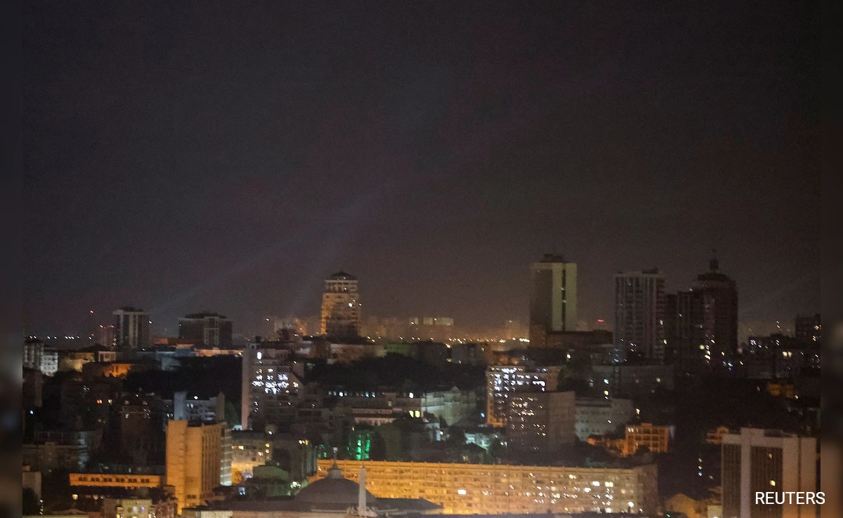 Ukraine’s Kyiv Under Multi-Wave Russian Drone Attacks, Claims Mayor